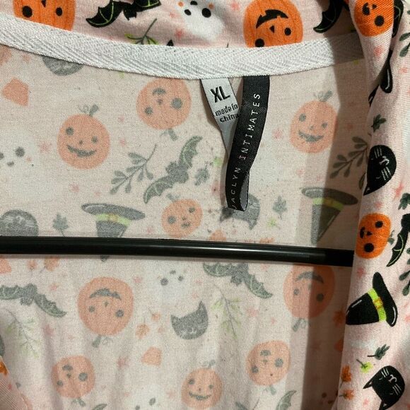 Jaclyn intimates Halloween button down long top size x-large - Picture 4 of 6